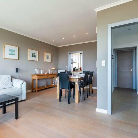 Panoramic & Modern Apartment With Sea View Бреден Экстерьер фото