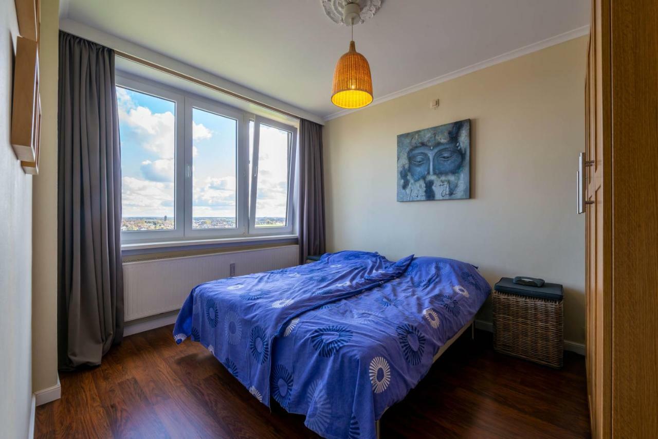 Panoramic & Modern Apartment With Sea View Бреден Экстерьер фото