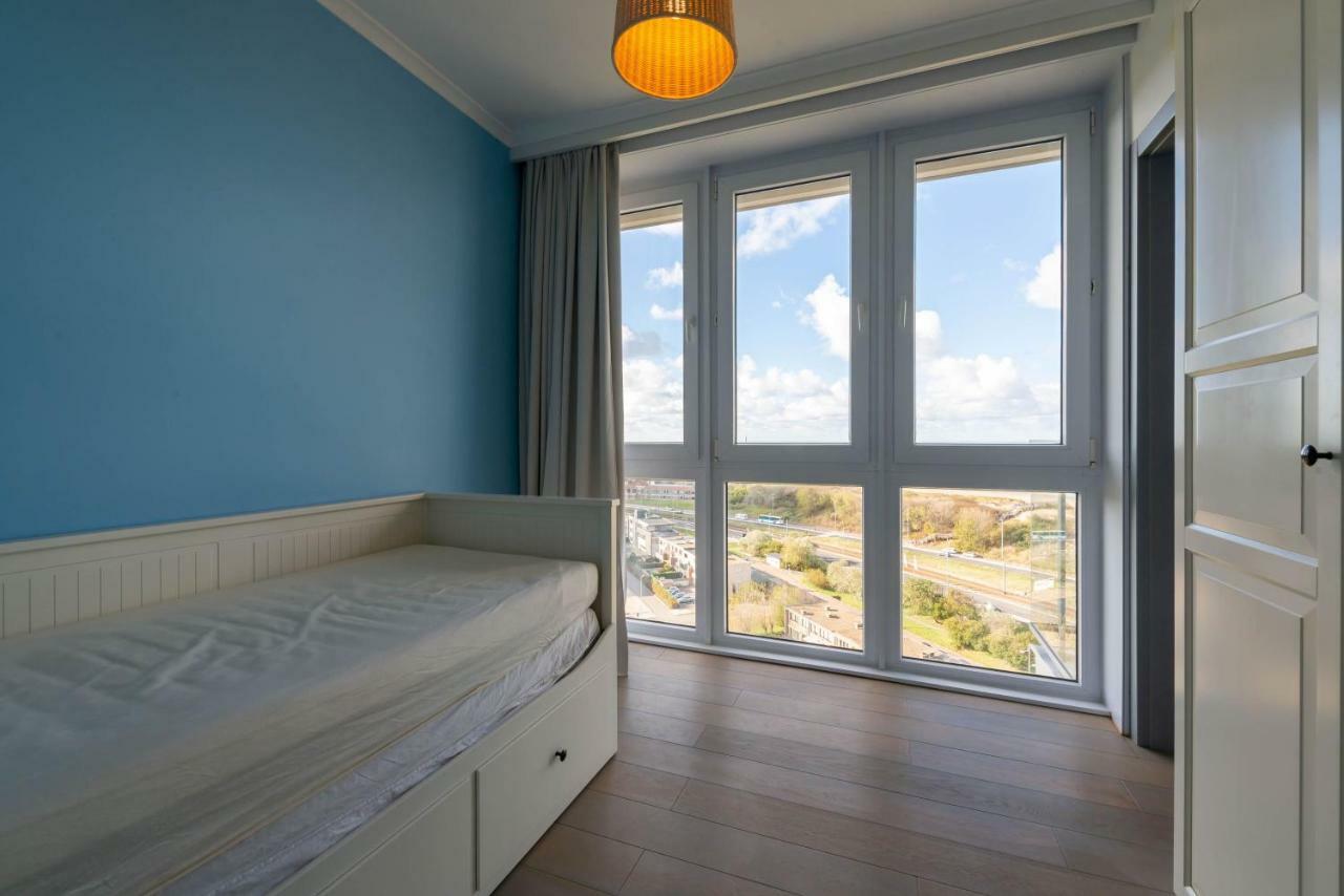 Panoramic & Modern Apartment With Sea View Бреден Экстерьер фото